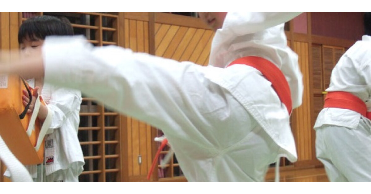 子ども空手 × 空手 六石門の紹介画像